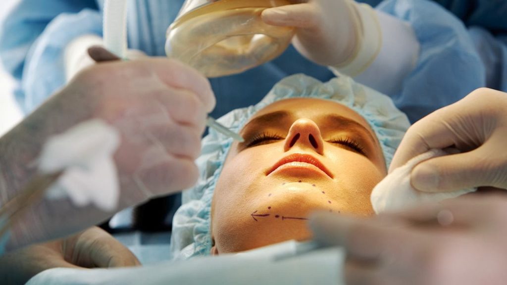 Genioplastik-Chirurgie