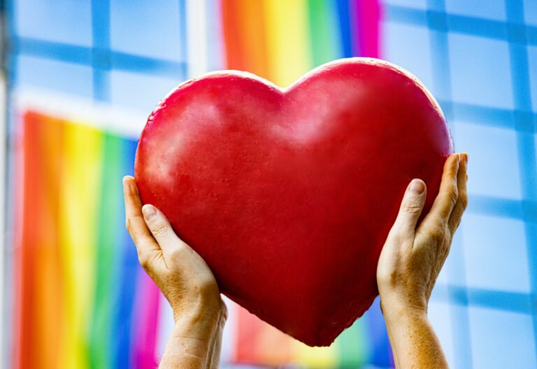 трансгендерная операция на лице