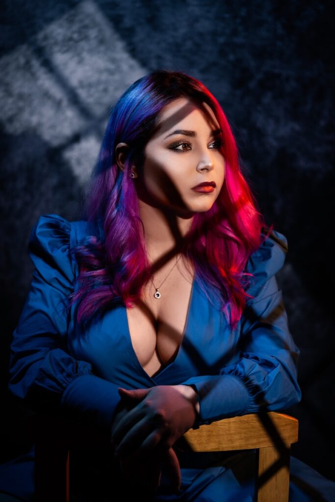 femme aux gros seins, lifting des seins en turquie, chirurgie plastique en turquie