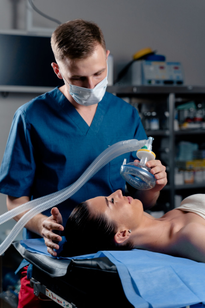 Anesthésie Anxiété ? Comment éliminer le trac pré-chirurgical avant votre chirurgie de féminisation du visage (FFS)