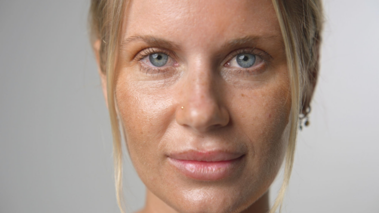 El arte de la transformación: feminización facial etnoespecífica en Europa occidental