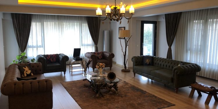 una descrizione del contenuto dell'immagine